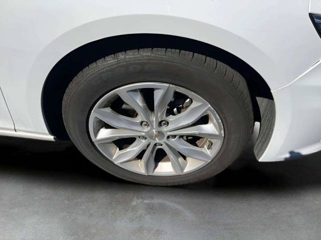 Used 2024 Chevrolet Malibu LT FWD image 31