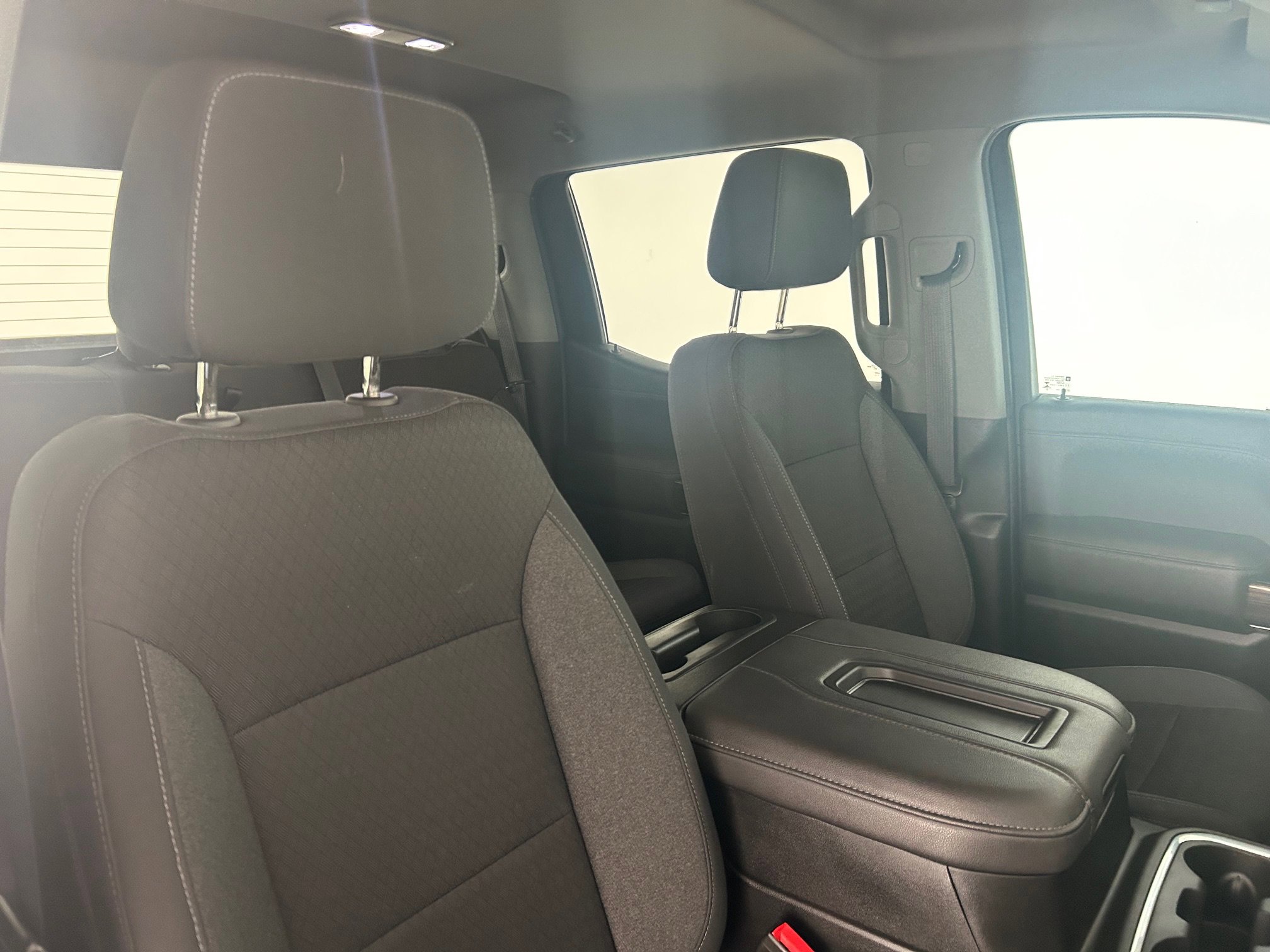 Used 2022 Chevrolet Silverado 1500 RST AWD/4WD image 16