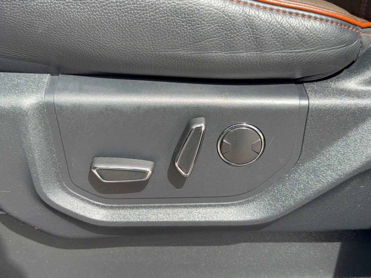 Certified 2020 Ford Expedition King Ranch RWD image 16