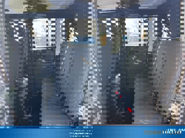 Used 2018 Jeep Wrangler Unlimited Sport image 12