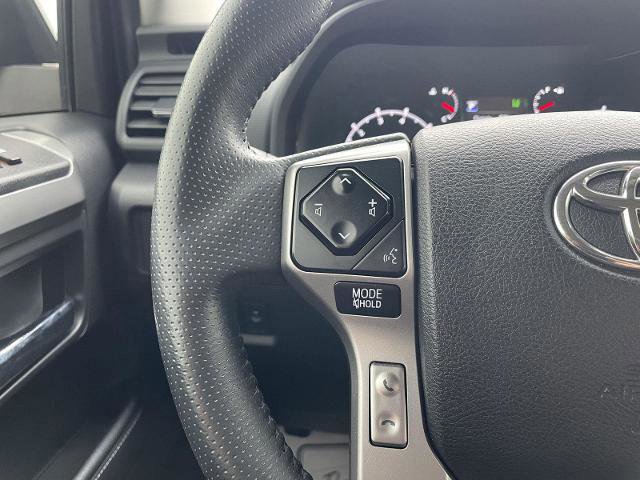 Used 2022 Toyota 4Runner SR5 Premium image 13