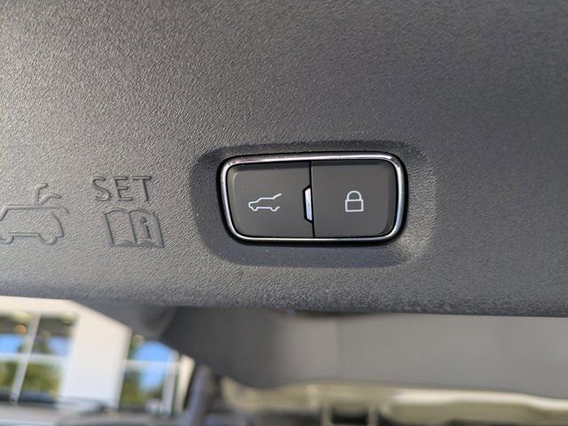 Certified 2025 Ford Expedition Max Platinum w/ Stealth Appearance Package image 22