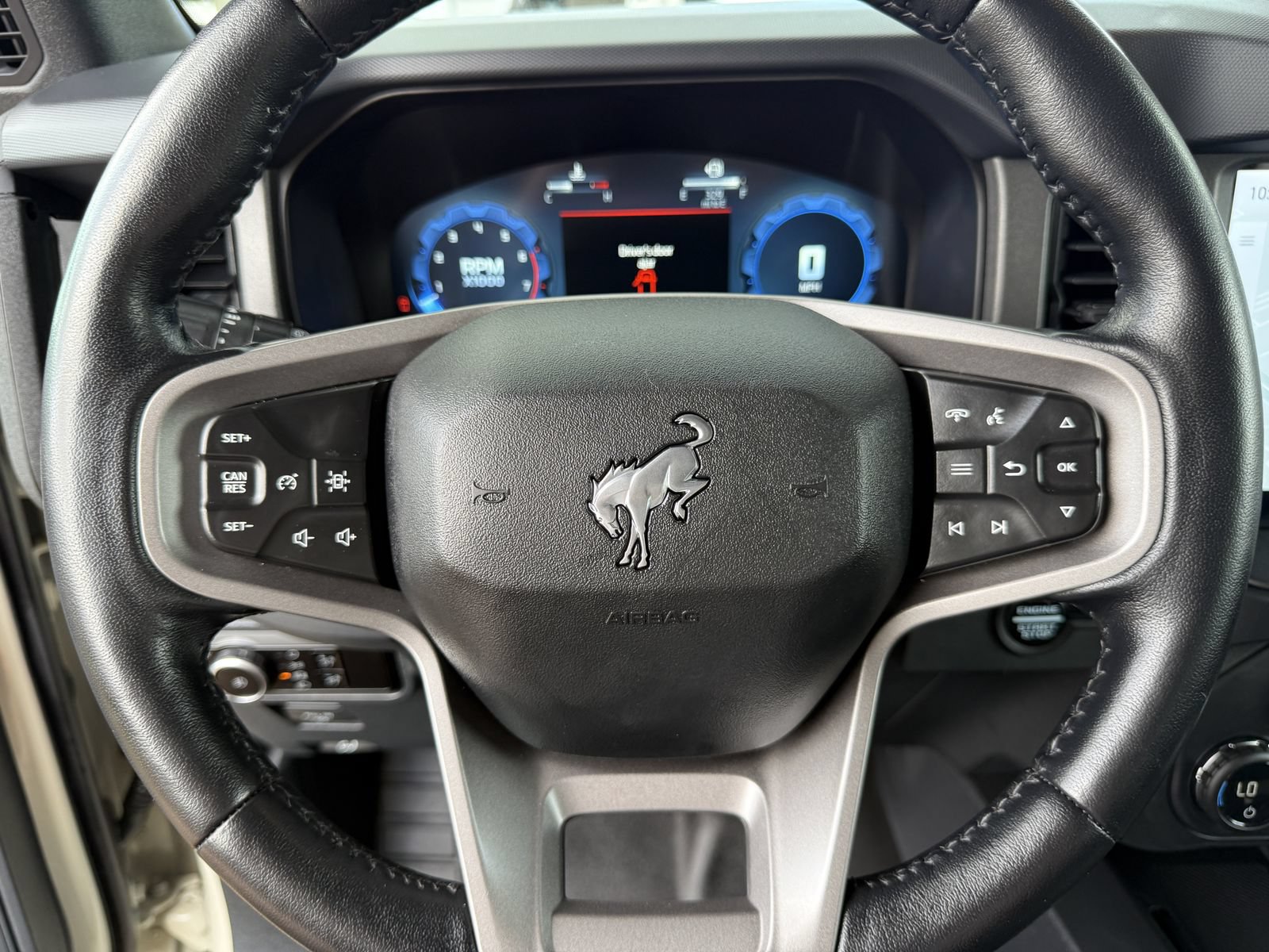 Certified 2025 Ford Bronco Badlands AWD/4WD image 32
