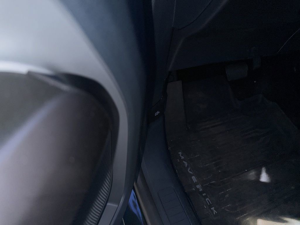 Certified 2023 Ford Maverick XLT w/ XLT Luxury Package image 9