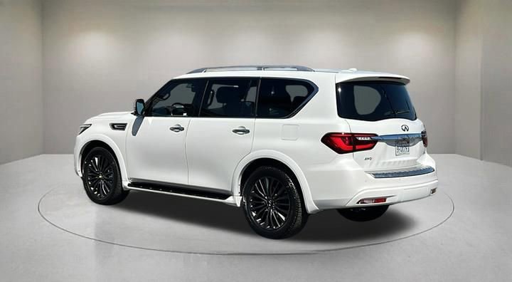 Used 2023 INFINITI QX80 Sensory w/ Cargo Package image 3