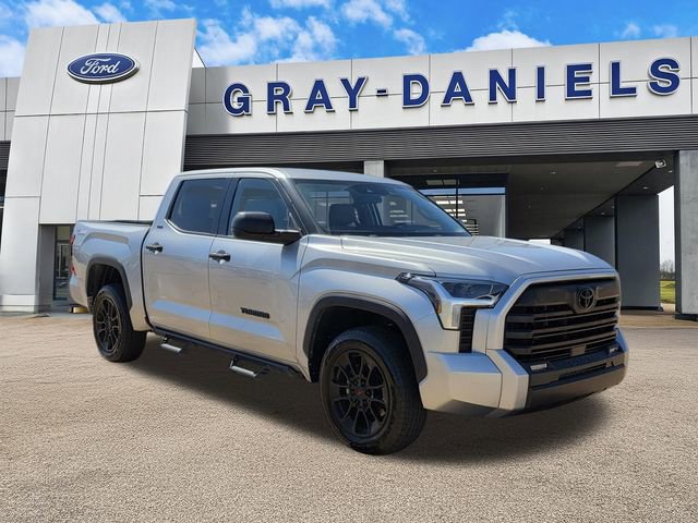 Used 2023 Toyota Tundra SR5 AWD/4WD image 1