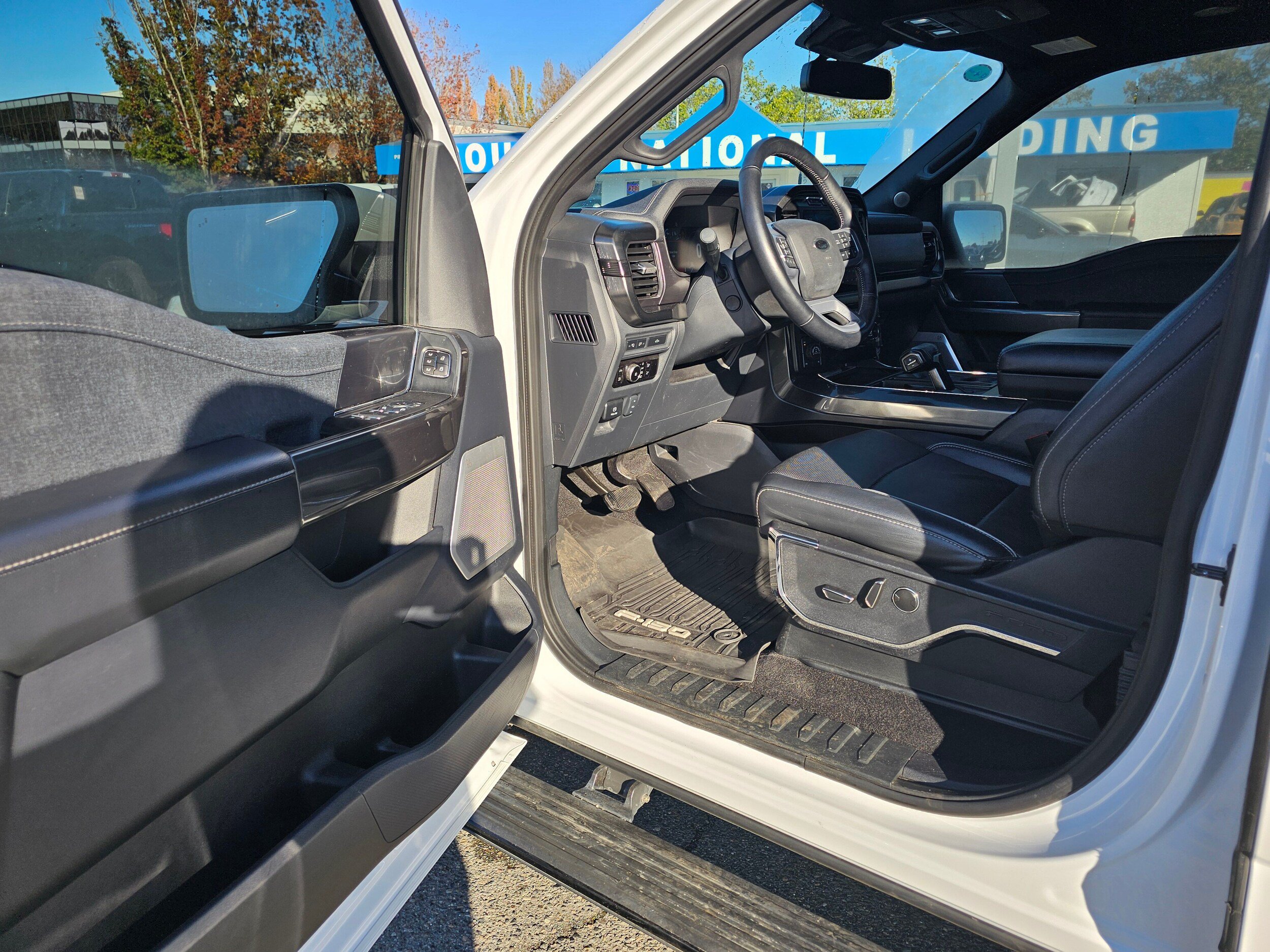 Certified 2023 Ford F150 Lariat w/ Equipment Group 502A High AWD/4WD image 21