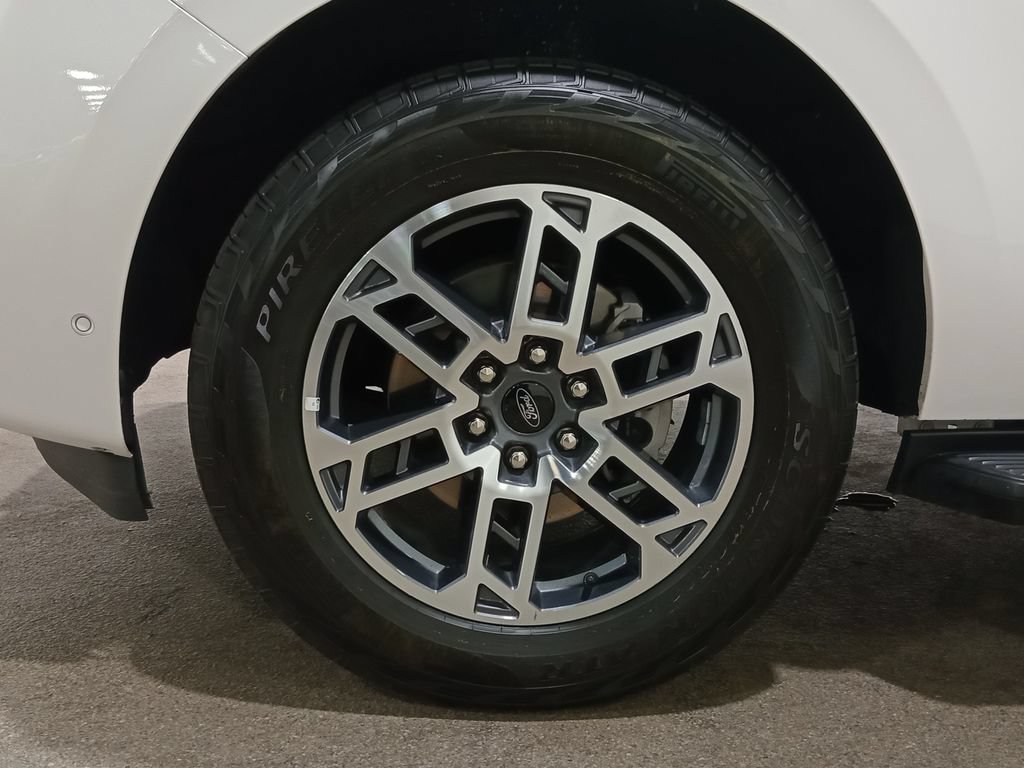 Certified 2025 Ford Expedition Max Active AWD/4WD image 12