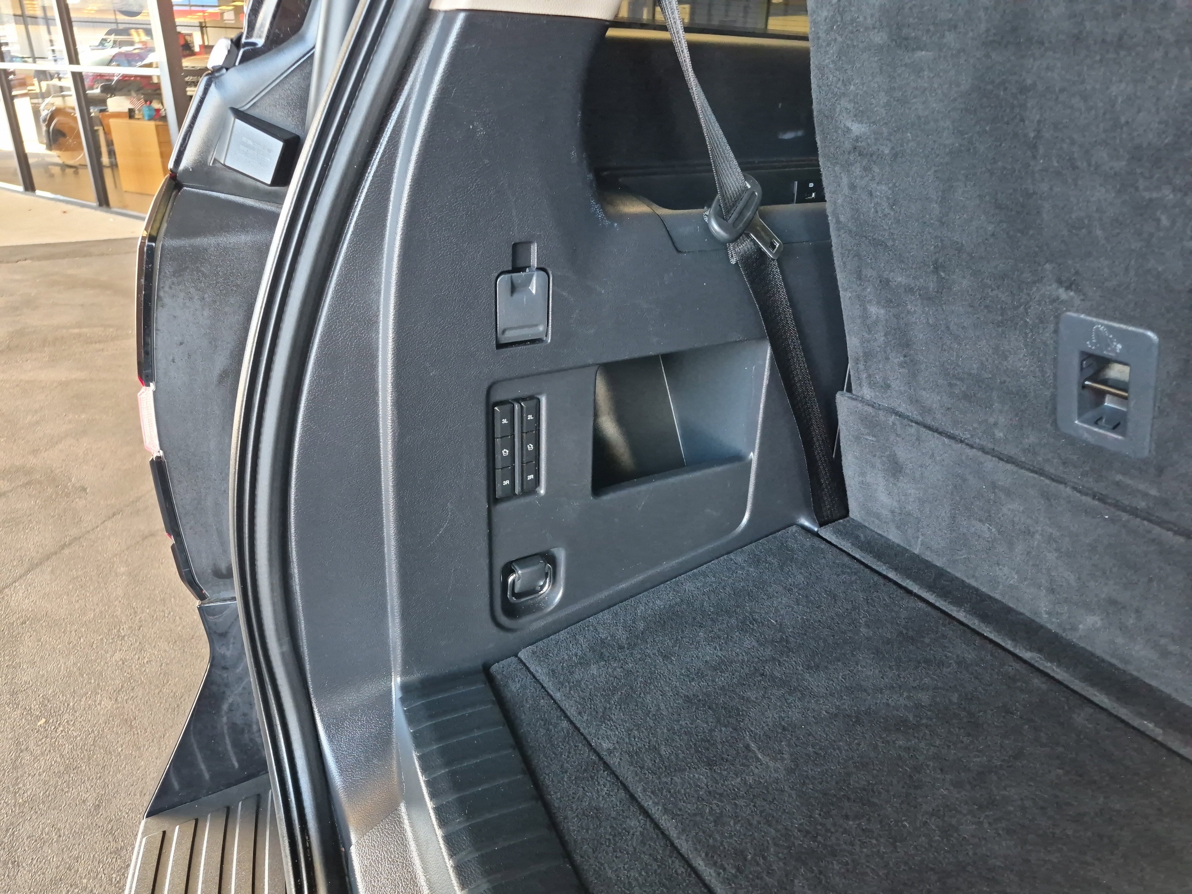 Certified 2024 Ford Expedition XLT image 17