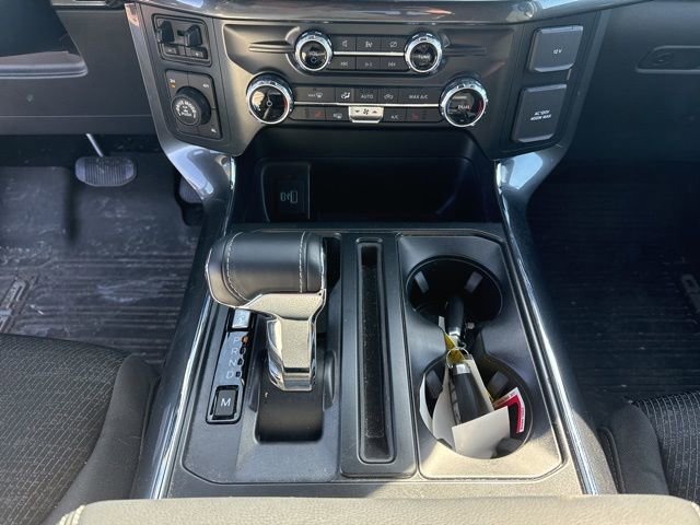 Certified 2022 Ford F150 XLT w/ Equipment Group 302A High image 18