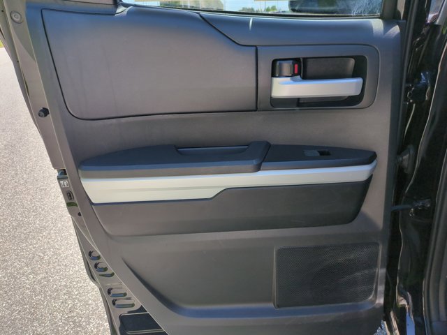 Used 2018 Toyota Tundra SR5 AWD/4WD image 26