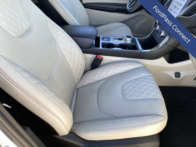 Certified 2024 Ford Edge Titanium w/ Equipment Group 301A AWD/4WD image 15
