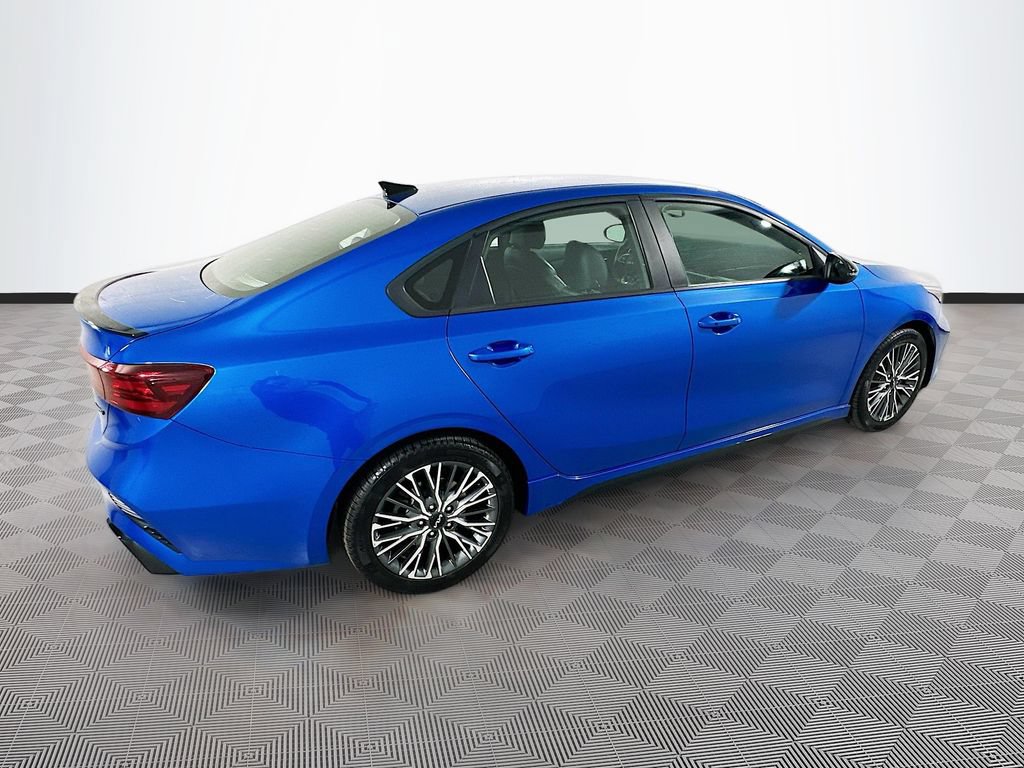Used 2023 Kia Forte GT-Line w/ GT-Line Technology Package FWD image 11