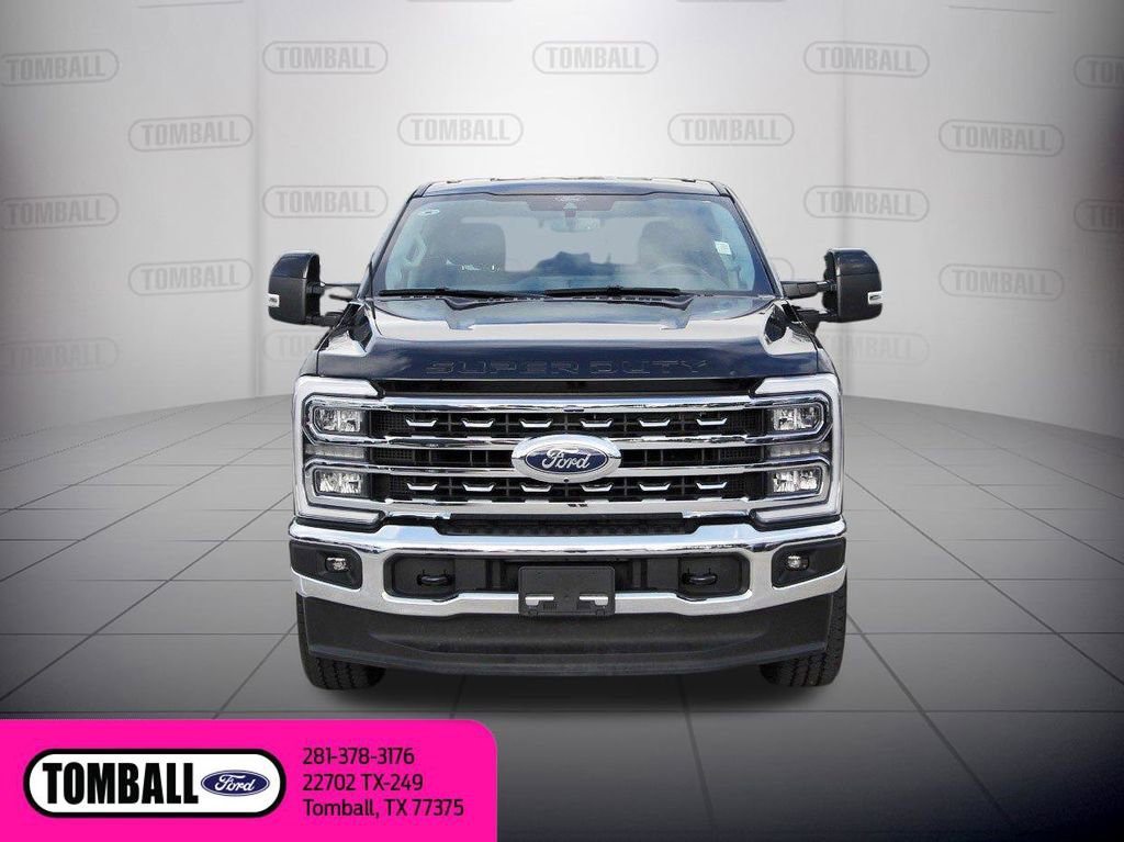 Certified 2025 Ford F250 Lariat w/ FX4 Off-Road Package image 2