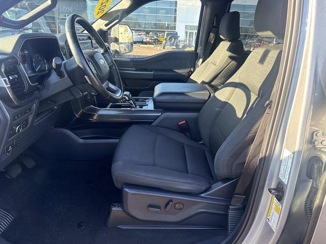 Certified 2022 Ford F150 XLT w/ Equipment Group 302A High image 18