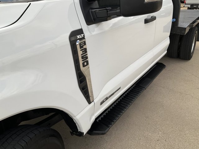 Certified 2025 Ford F350 XLT AWD/4WD image 21