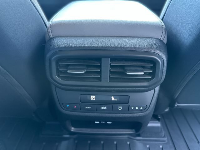 Used 2025 Honda Pilot Touring image 25