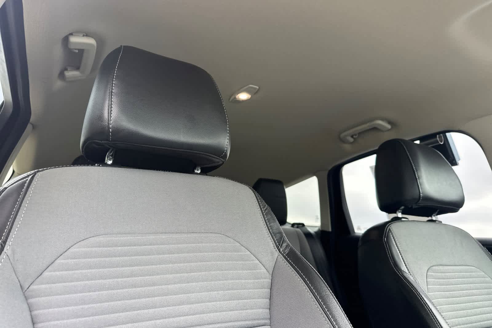 Certified 2017 Ford Escape Titanium AWD/4WD image 17