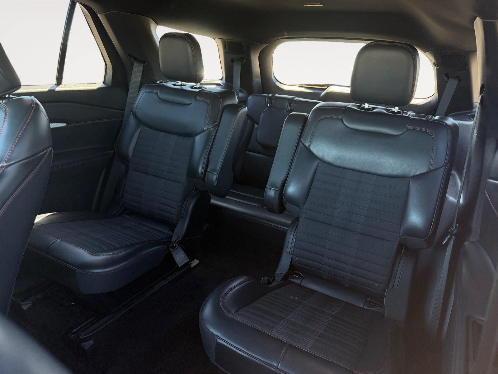 Certified 2025 Ford Explorer ST-Line AWD/4WD image 13