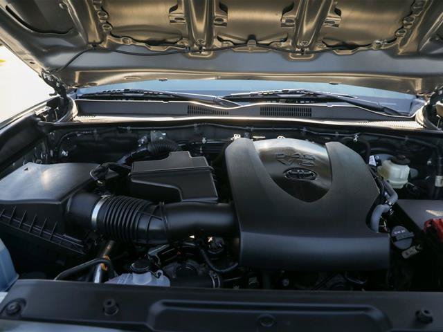 Used 2023 Toyota Tacoma Limited AWD/4WD image 6