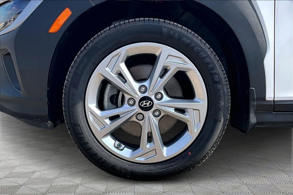 Used 2023 Hyundai Kona SEL w/ Cargo Package image 11