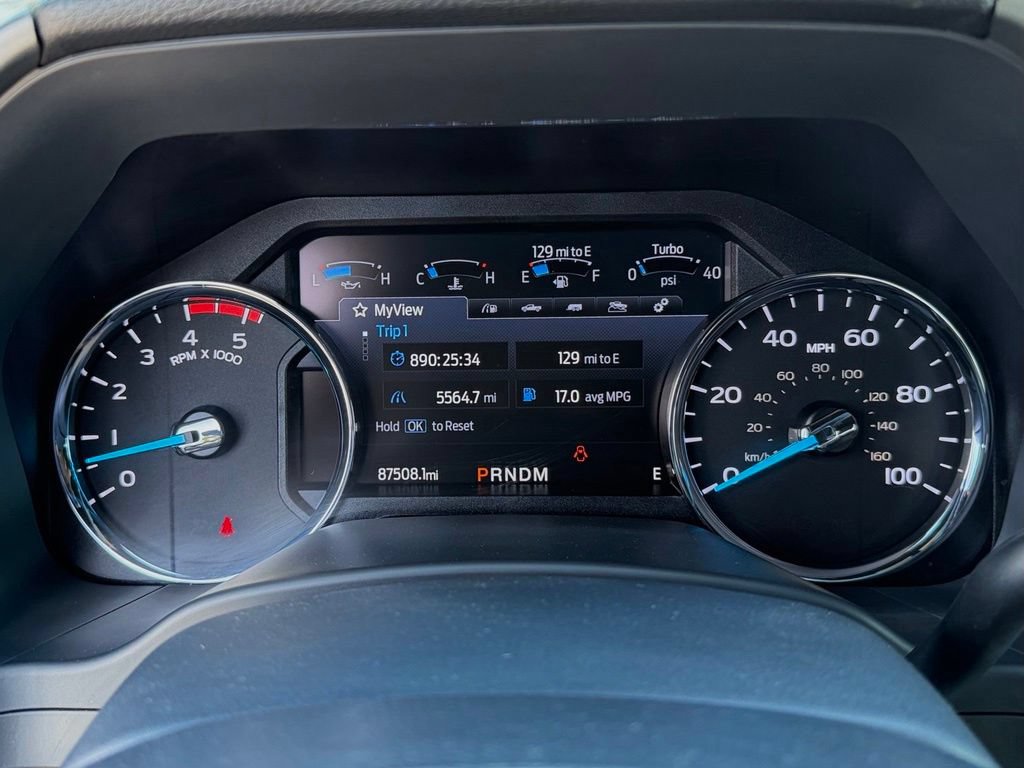 Certified 2022 Ford F350 Platinum w/ FX4 Off-Road Package AWD/4WD image 18