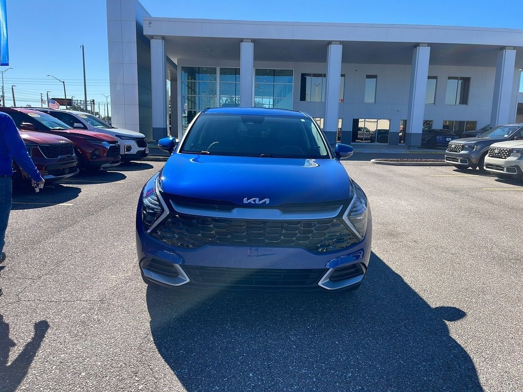 Used 2024 Kia Sportage EX image 6