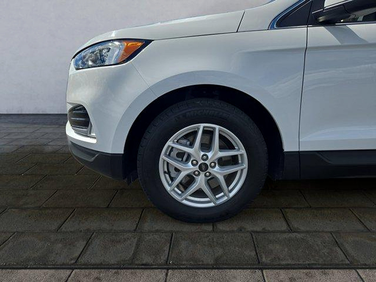 Certified 2024 Ford Edge SEL w/ Convenience Package AWD/4WD image 26