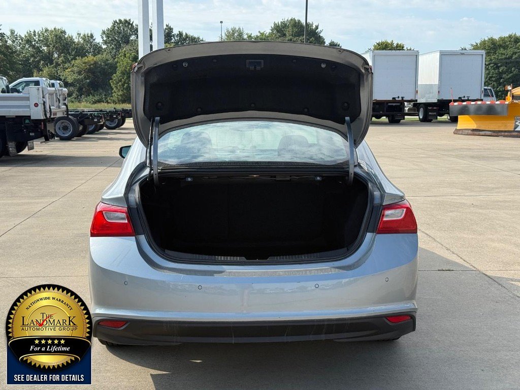 Used 2024 Chevrolet Malibu LT FWD image 19