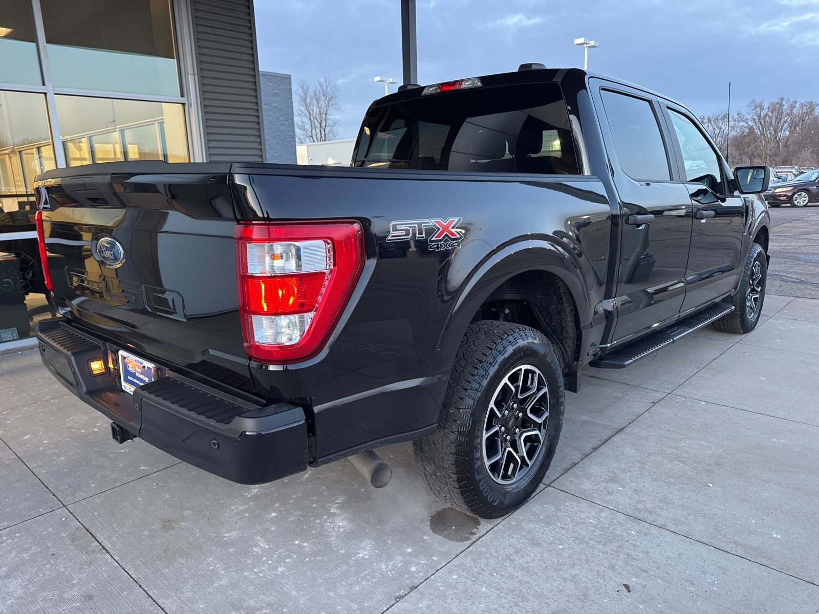 Certified 2023 Ford F150 XL w/ STX Appearance Package image 5