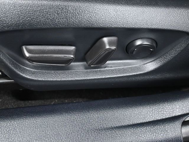 Used 2024 Toyota Camry LE w/ Convenience Package image 11