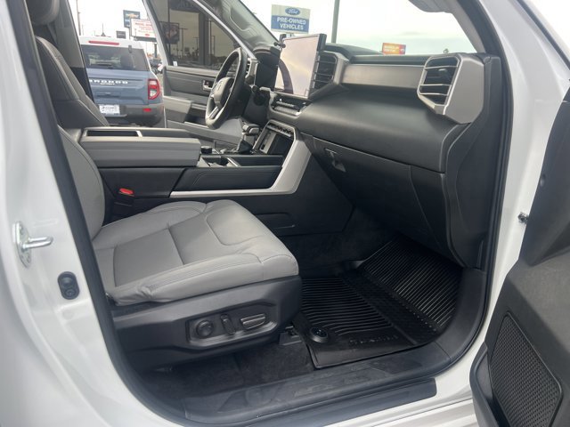 Used 2024 Toyota Tundra Limited image 14