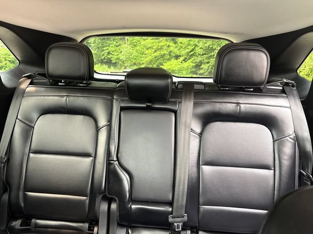 Certified 2024 Ford Escape Platinum AWD/4WD image 35