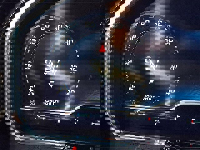 Used 2023 Chevrolet Silverado 1500 LT image 17