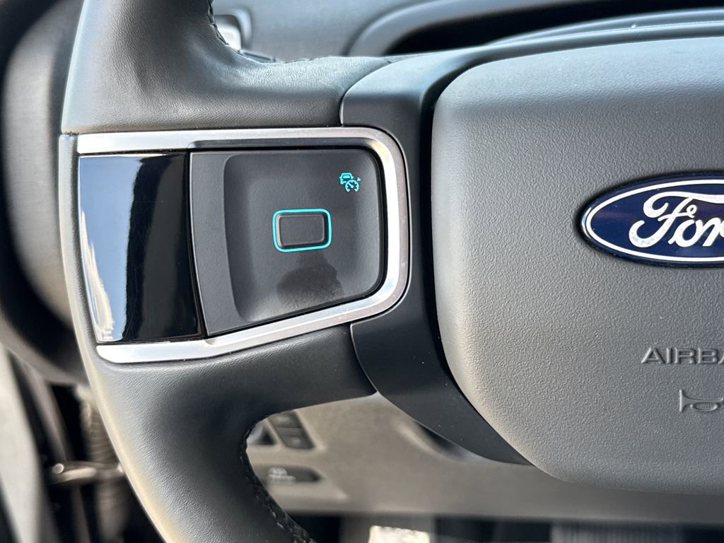 Certified 2025 Ford Expedition Max Active image 15