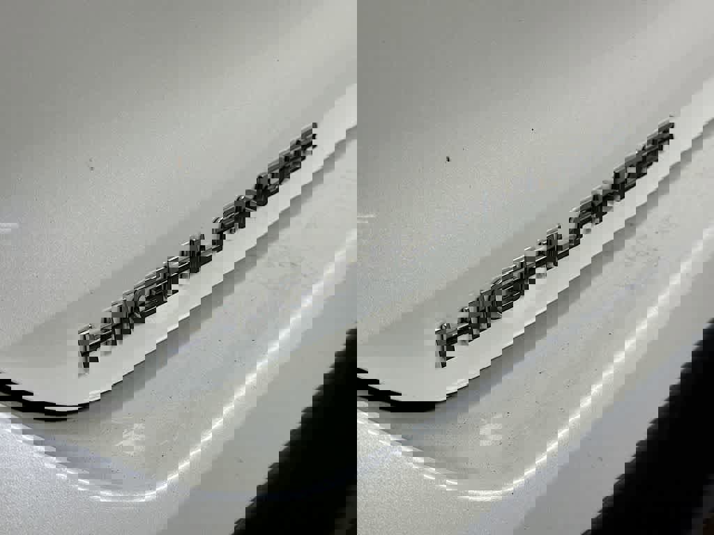 Used 2020 Toyota Highlander L image 10