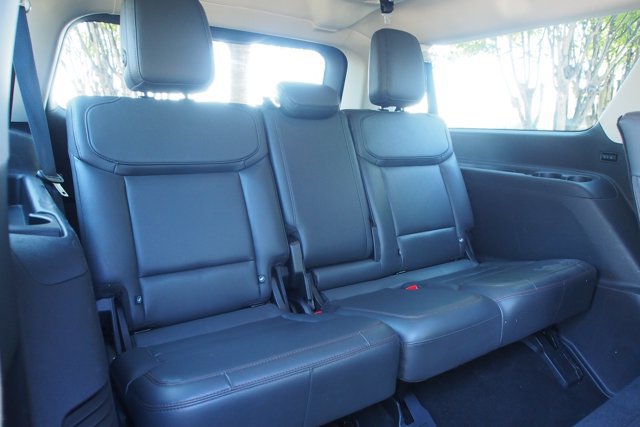 Certified 2025 Ford Expedition Max Active AWD/4WD image 17