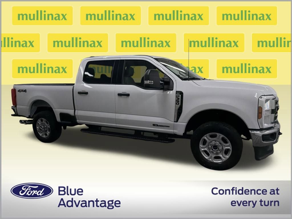 Certified 2025 Ford F350 XLT image 7