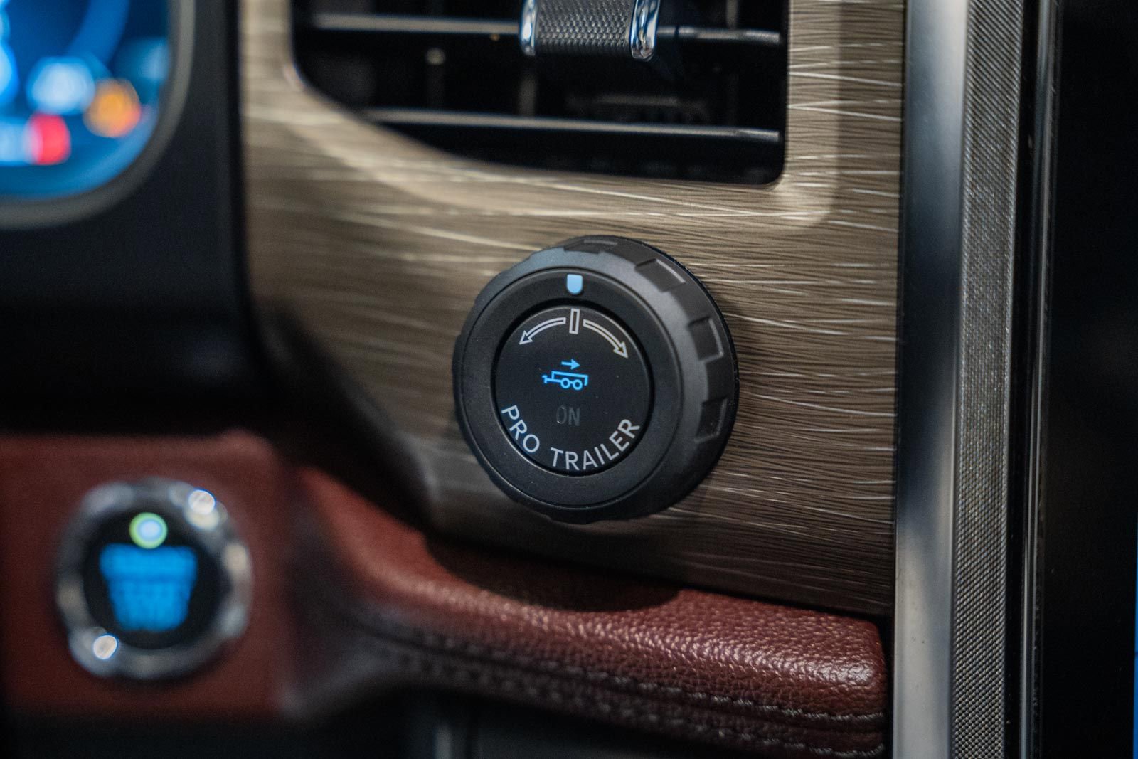 Certified 2022 Ford Expedition Max Limited image 32