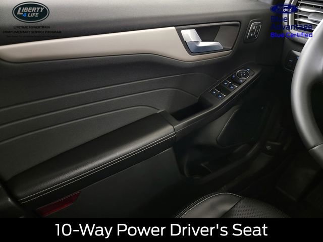 Certified 2022 Ford Escape SEL w/ Technology Package AWD/4WD image 33