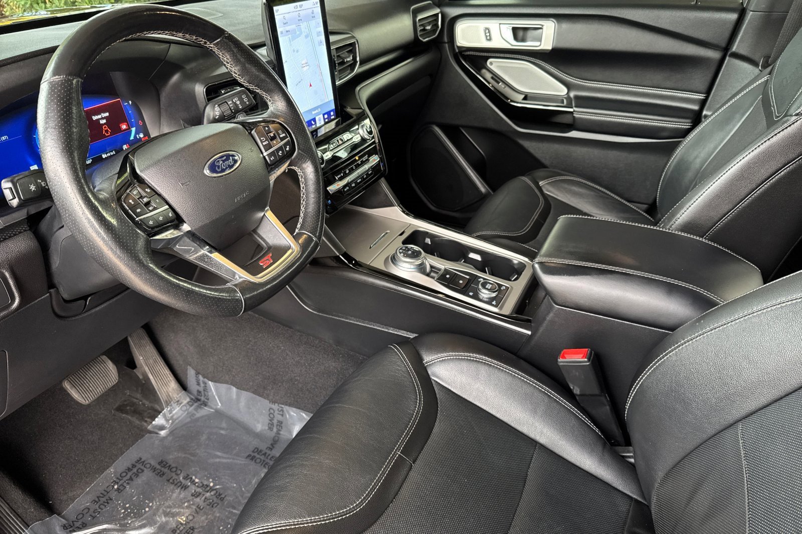 Certified 2022 Ford Explorer ST w/ Equipment Group 401A image 10