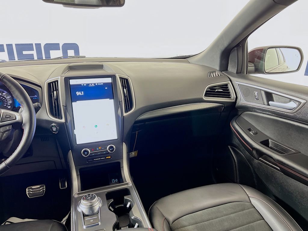 Certified 2022 Ford Edge ST-Line image 28