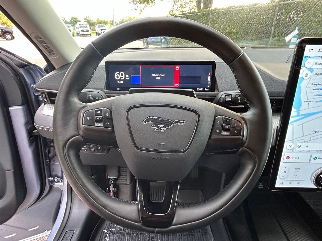 Certified 2022 Ford Mustang Mach-E Select w/ Comfort/Technology Package RWD image 15