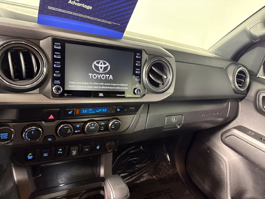 Used 2023 Toyota Tacoma TRD Pro AWD/4WD image 17