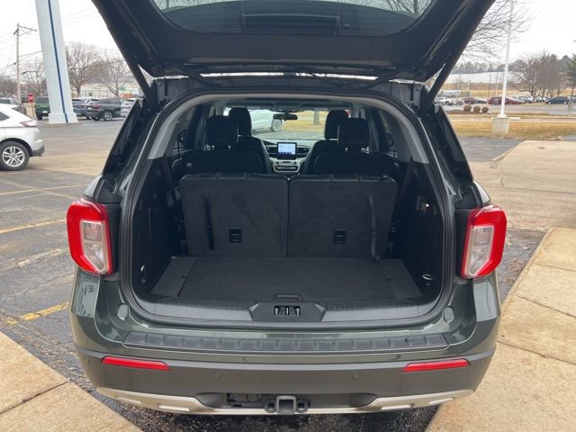 Certified 2023 Ford Explorer XLT w/ Equipment Group 202A AWD/4WD image 29