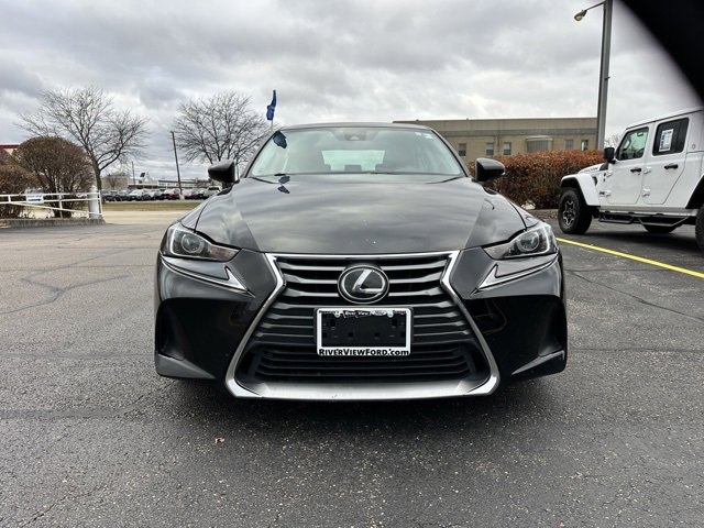 Used 2018 Lexus IS 300 AWD image 2