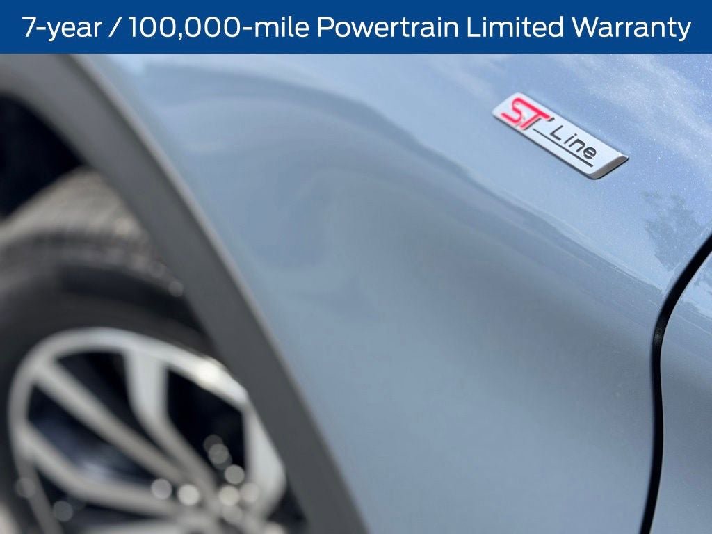Certified 2025 Ford Explorer ST-Line w/ Premium Package RWD image 4