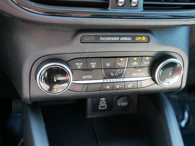 Certified 2025 Ford Escape ST-Line Select AWD/4WD image 23