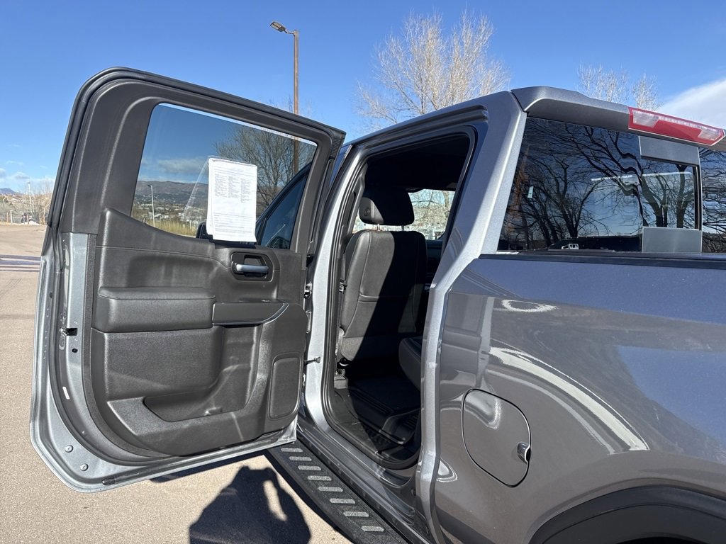 Used 2022 GMC Sierra 1500 AT4 w/ AT4 Preferred Package image 20