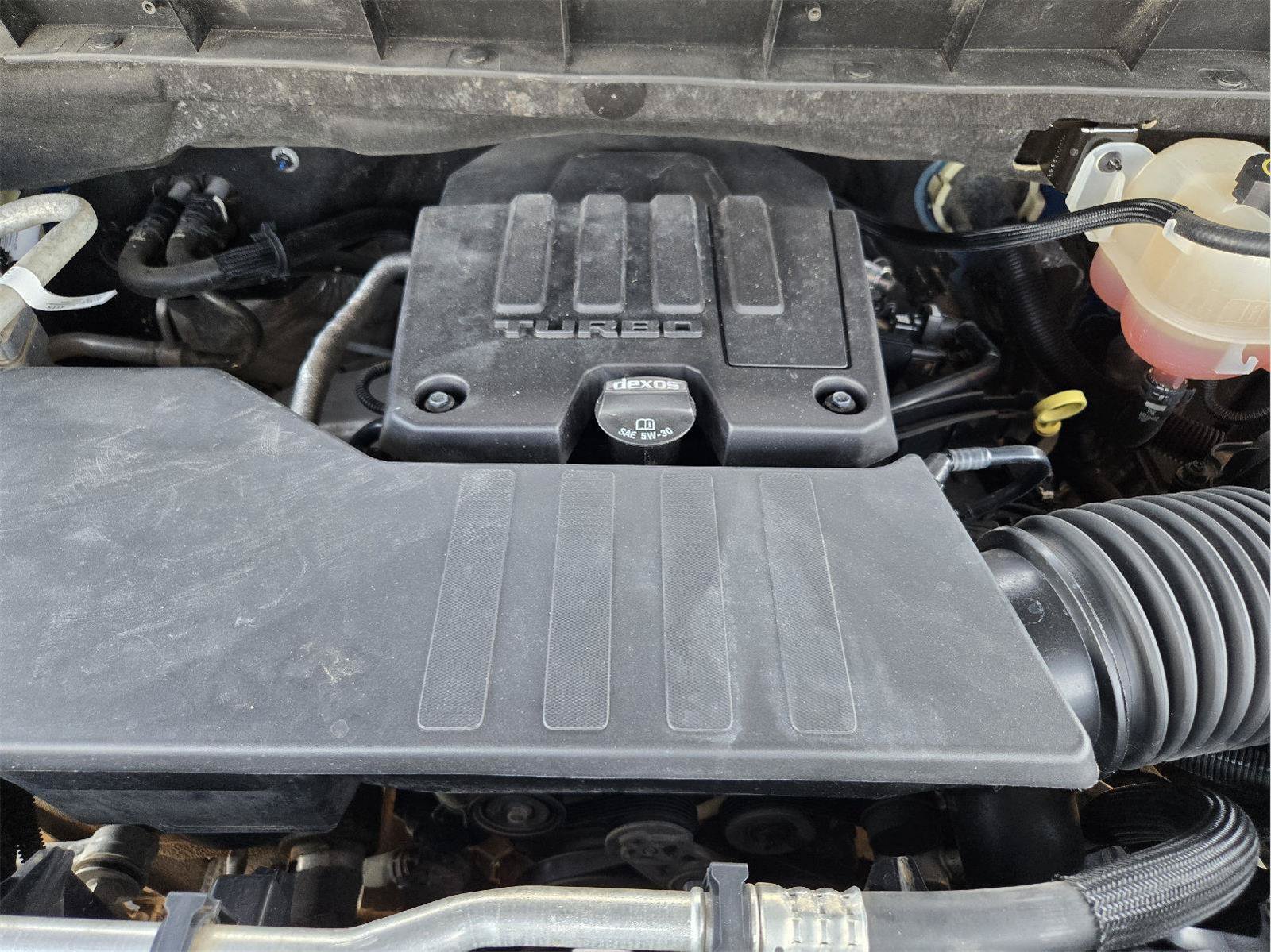 Used 2023 Chevrolet Silverado 1500 Custom w/ LPO, Dark Essentials Package RWD image 31